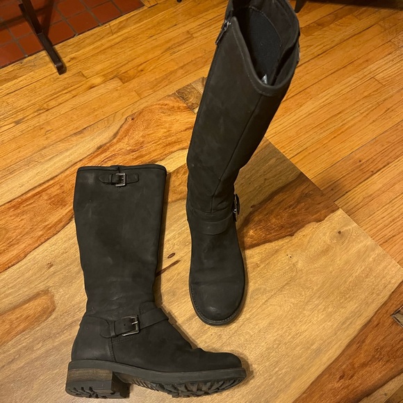 La Canadienna Italy leather isolated boots (calf and regular leather)size7 - Picture 2 of 12